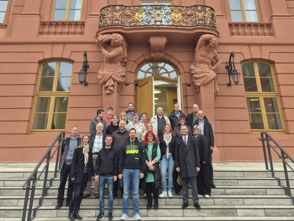 Freiwillige Feuerwehr Ochtendung besucht Landtagsabgeordneten Torsten Welling in Mainz