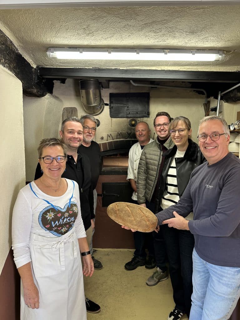 CDU Maifeld und Torsten Welling MdL zu Besuch bei den Rüberer Backesbäckern